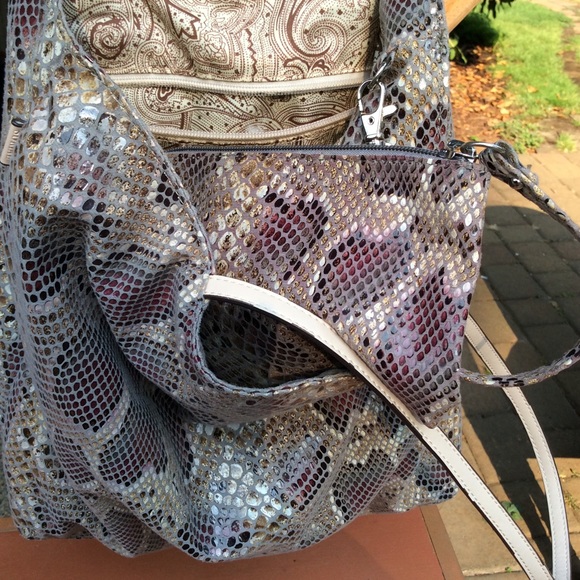 Soriel  NY Tote bag snake print detachable pouch - Picture 6 of 7